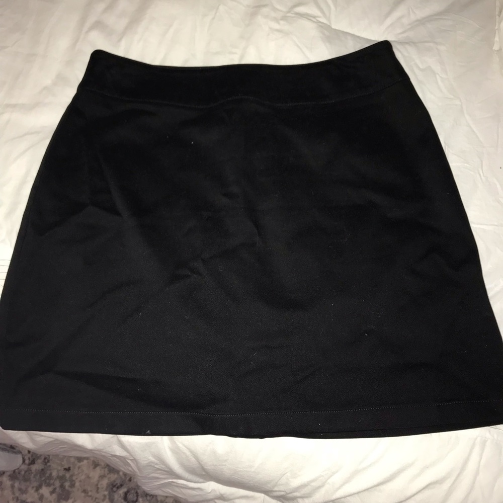 Black Ann Taylor mini